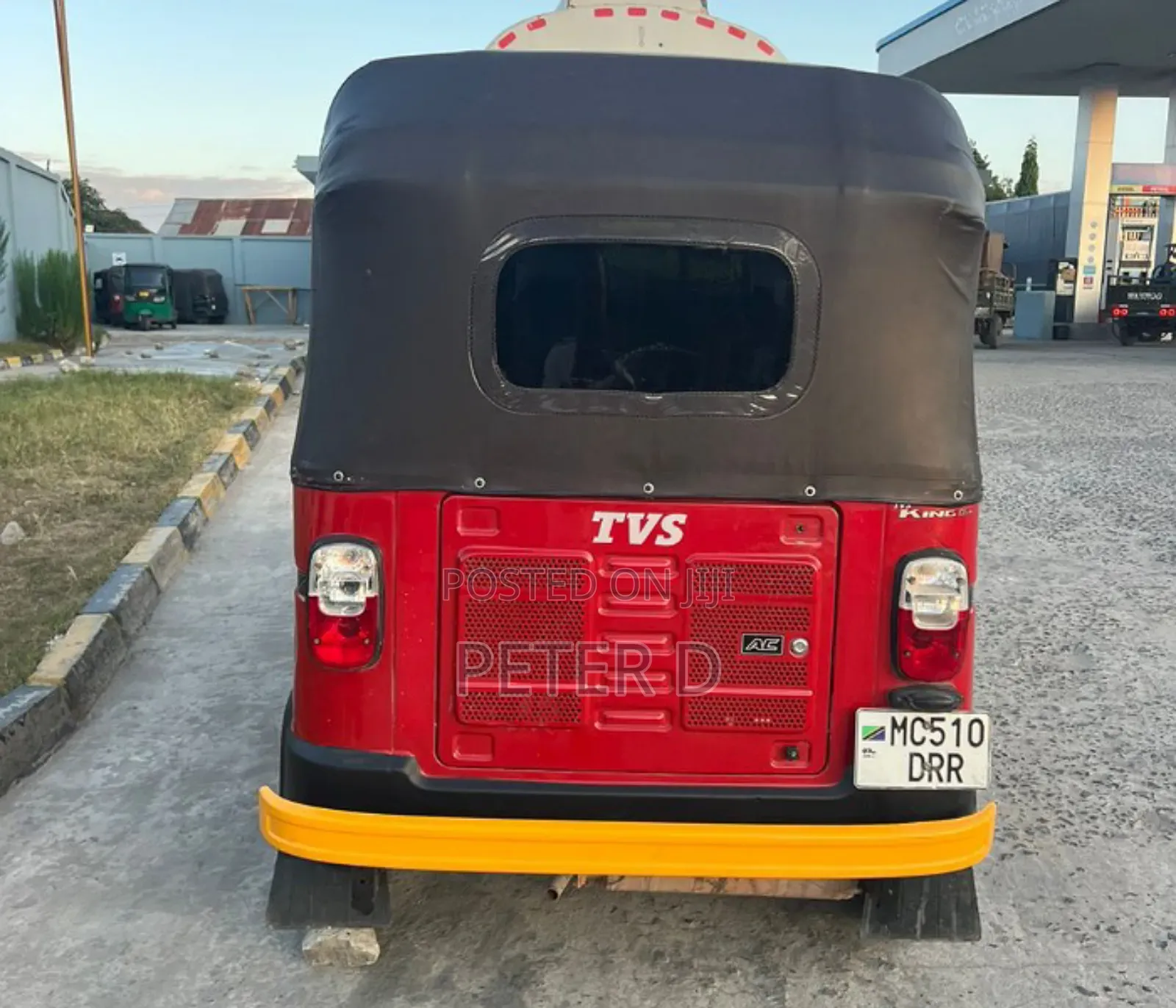 TVS 2022 Red