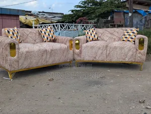 Sofa Set Kali Sana Mpya