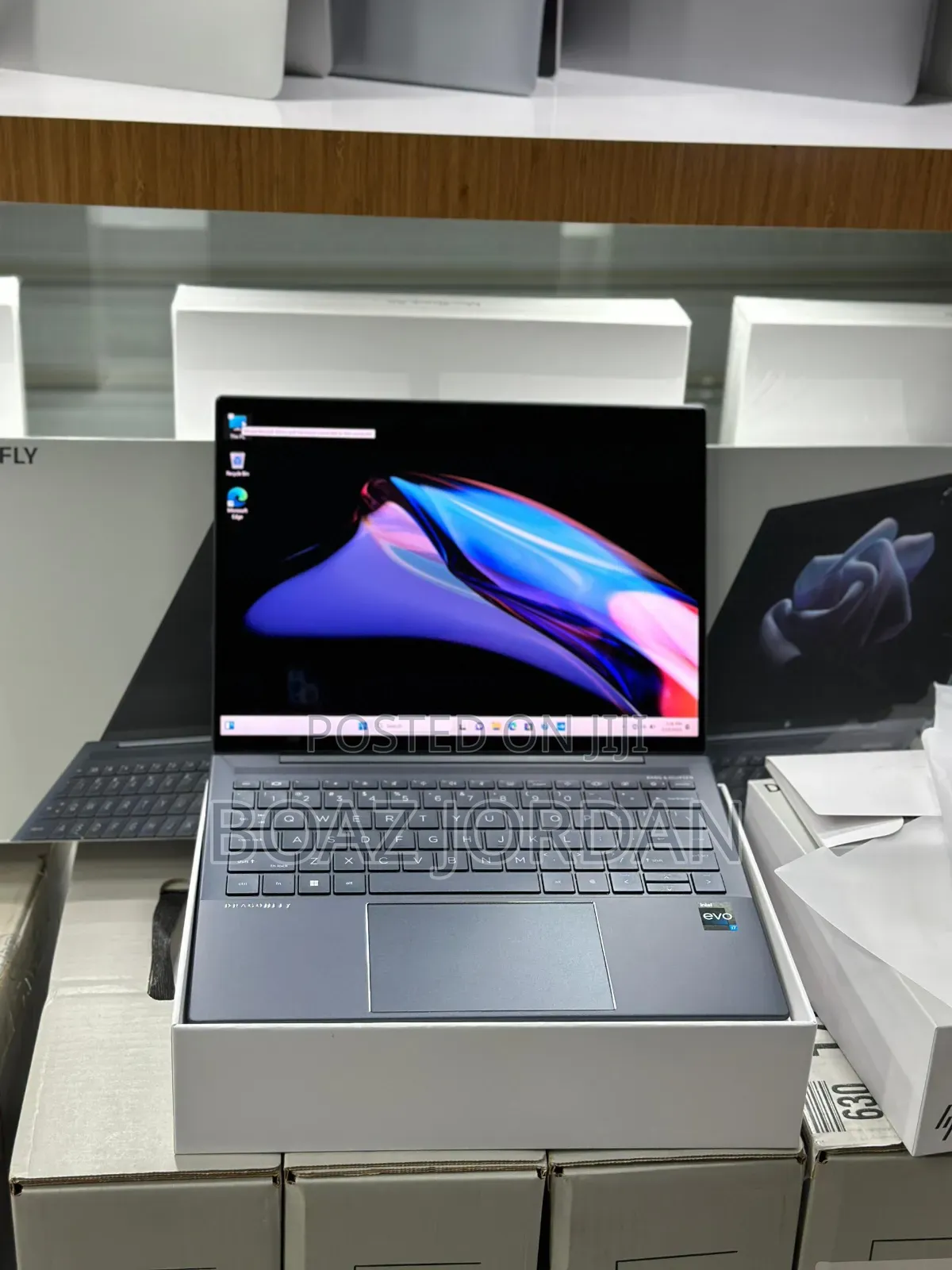 New Laptop HP Stream 14-Cb130nr 32GB Intel Core I7 SSD 1T