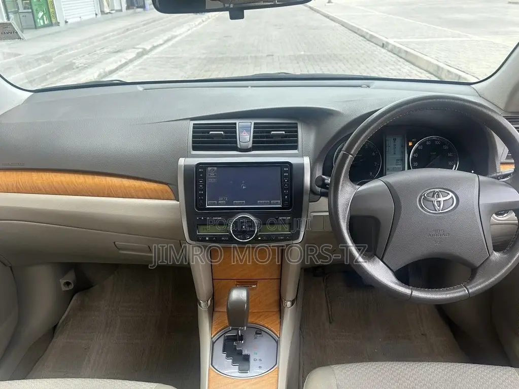Toyota Premio 2008 Silver