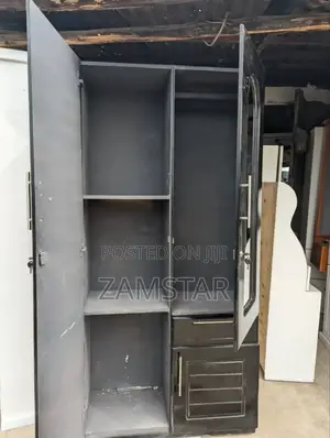 Kabati La Nguo Milango Miwili