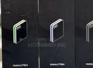 New Samsung Galaxy Z Flip 5 256 GB Black