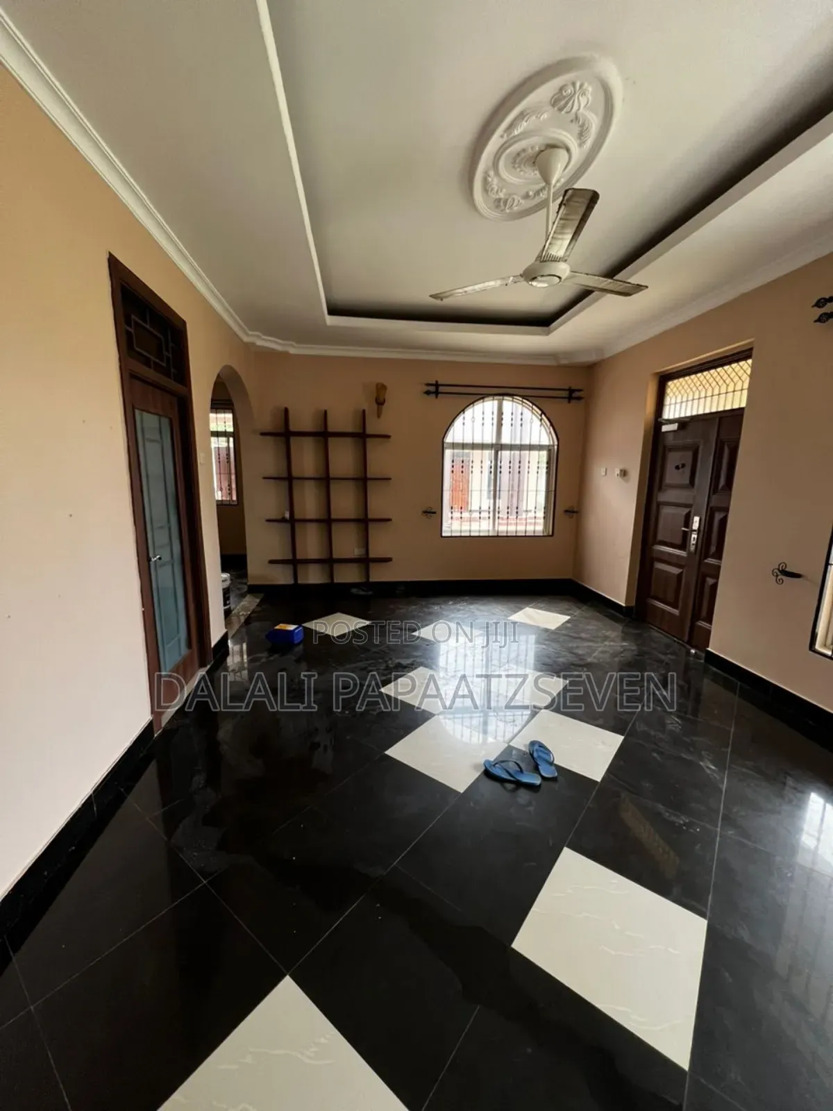 2bdrm Apartment in Dalalipapaatzseven, Bweni for rent