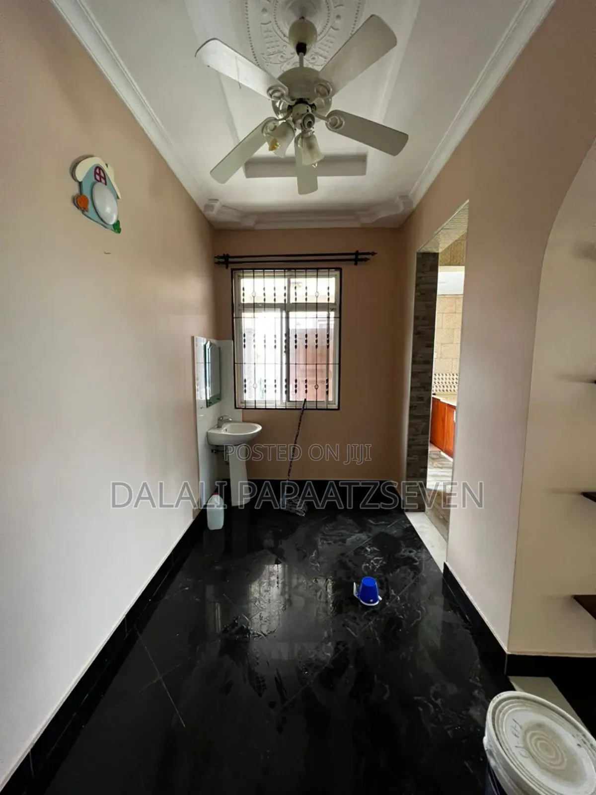 2bdrm Apartment in Dalalipapaatzseven, Bweni for rent