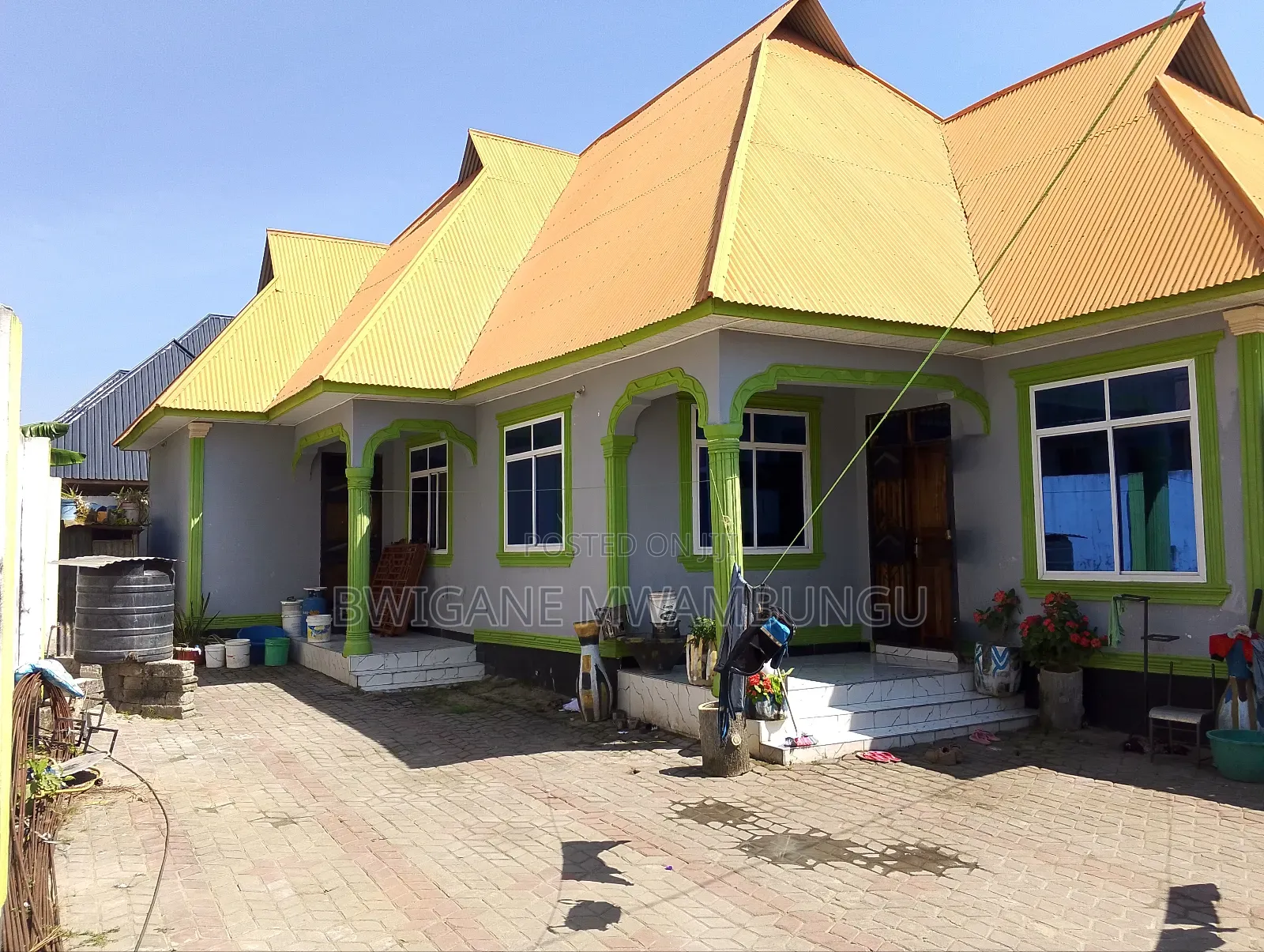 Furnished 4bdrm Apartment in Chamazi Mfenesini, Mbagala for sale