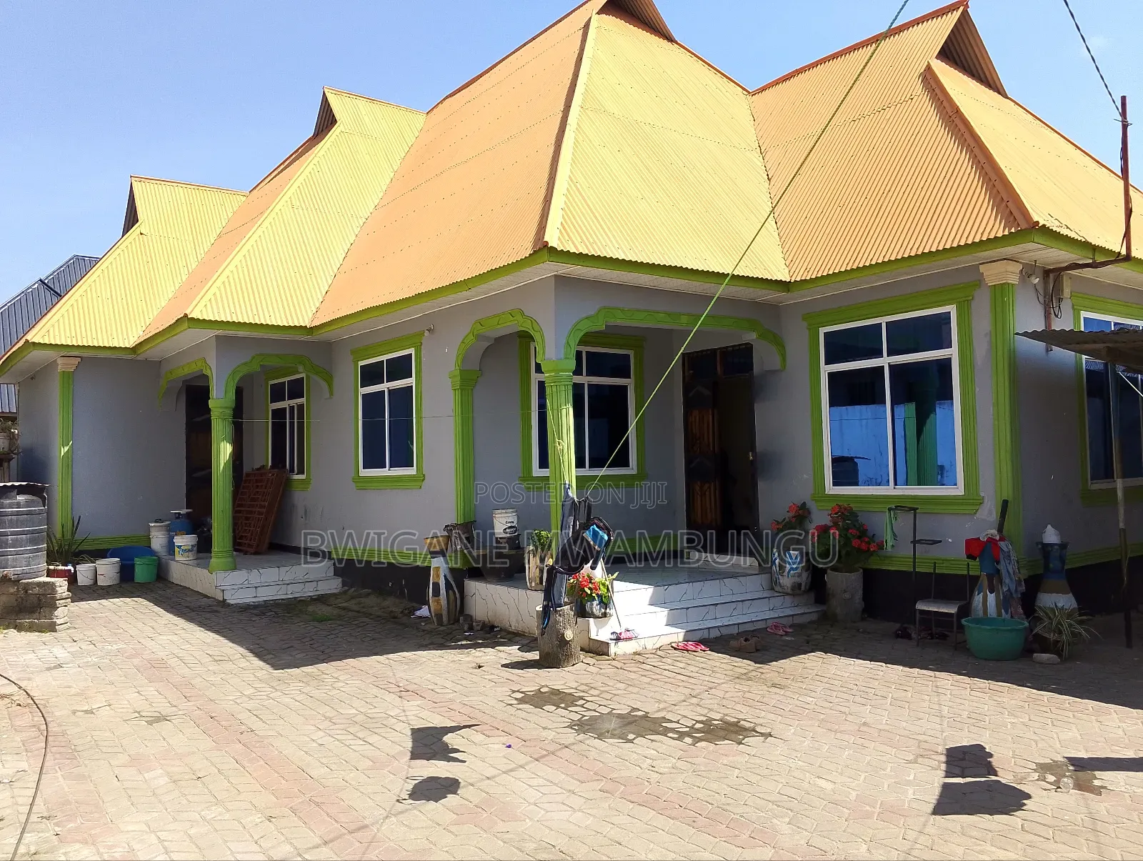 Furnished 4bdrm Apartment in Chamazi Mfenesini, Mbagala for sale