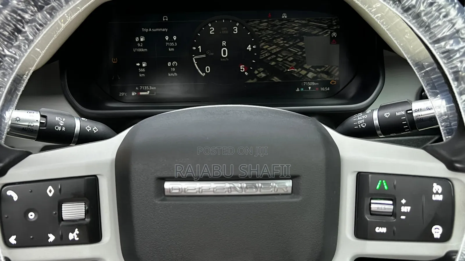 Land Rover Defender X-Dynamic HSE 2022 Gold