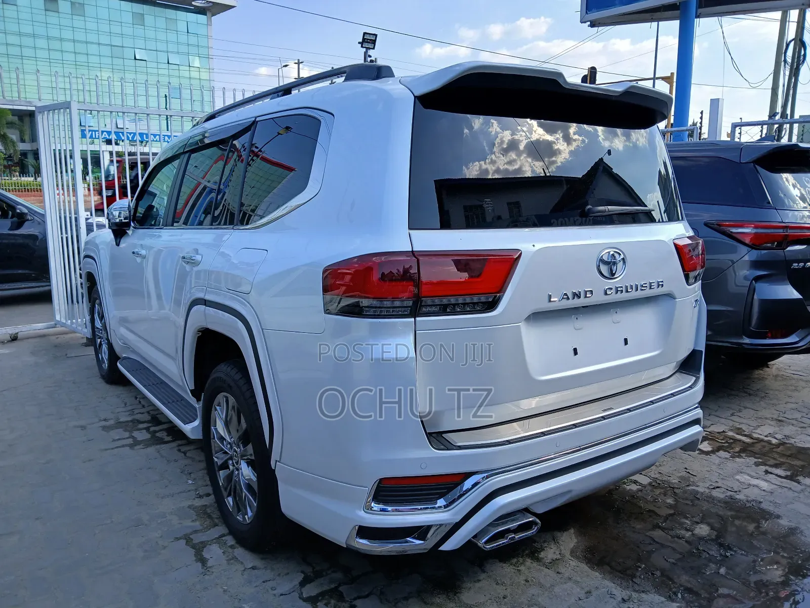 New Toyota Land Cruiser 2024 White