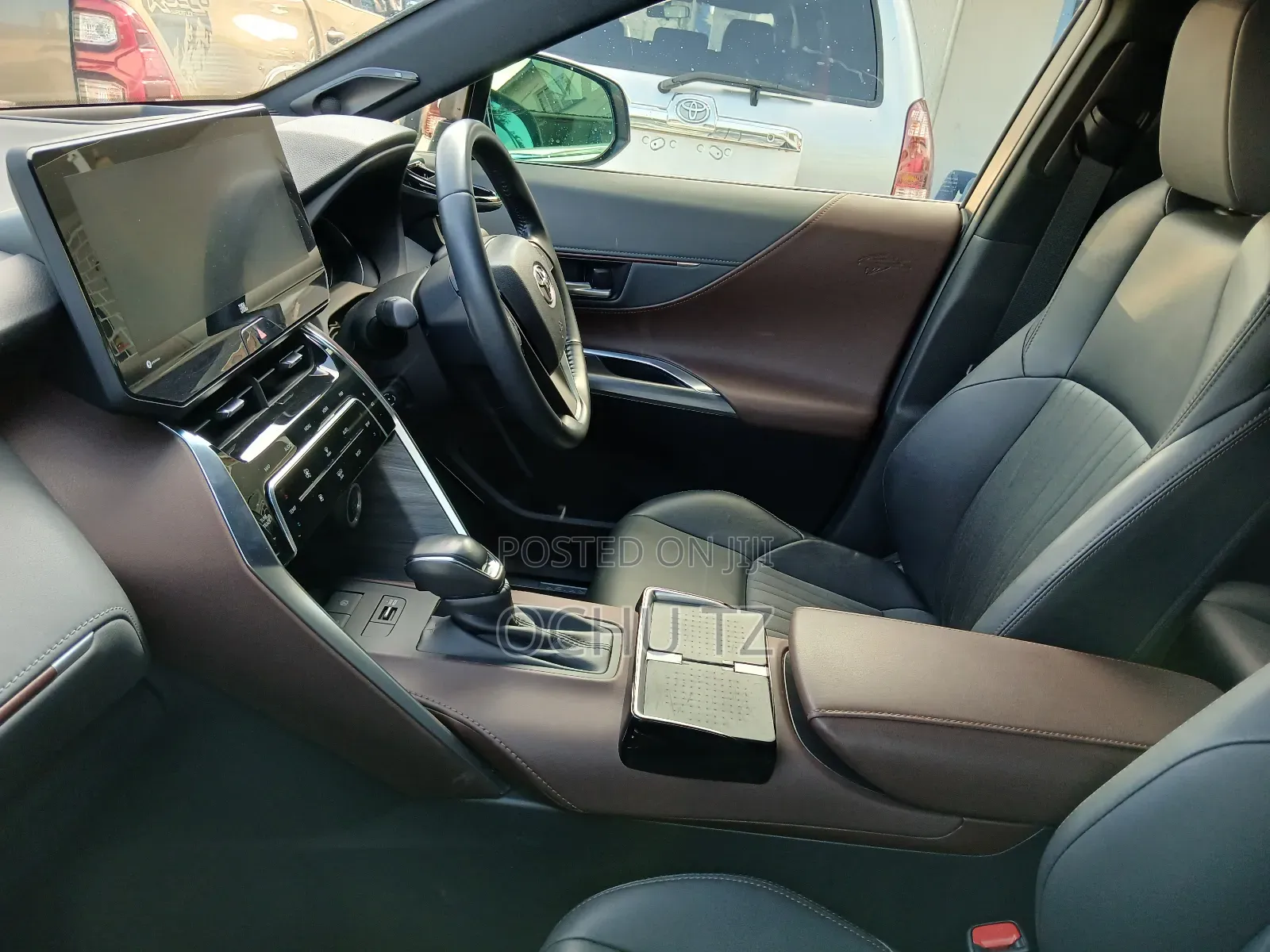 Toyota Harrier 2019 White