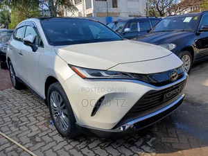 Toyota Harrier 2019 White