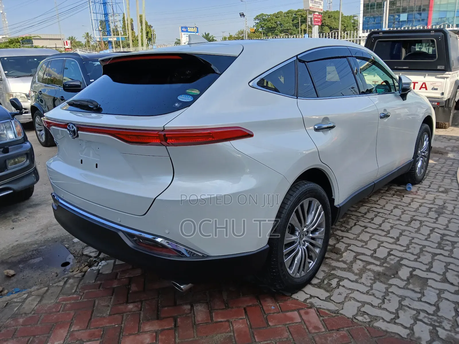 Toyota Harrier 2019 White
