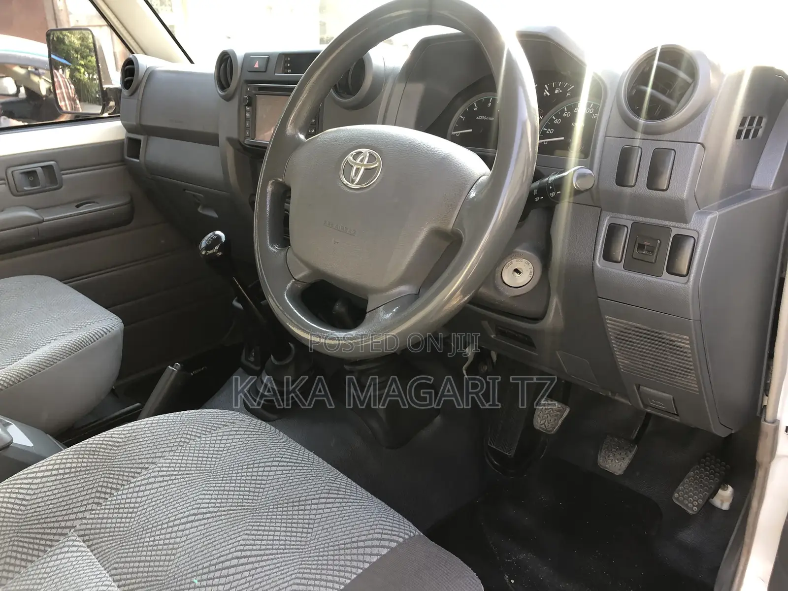Toyota Land Cruiser 2014 White