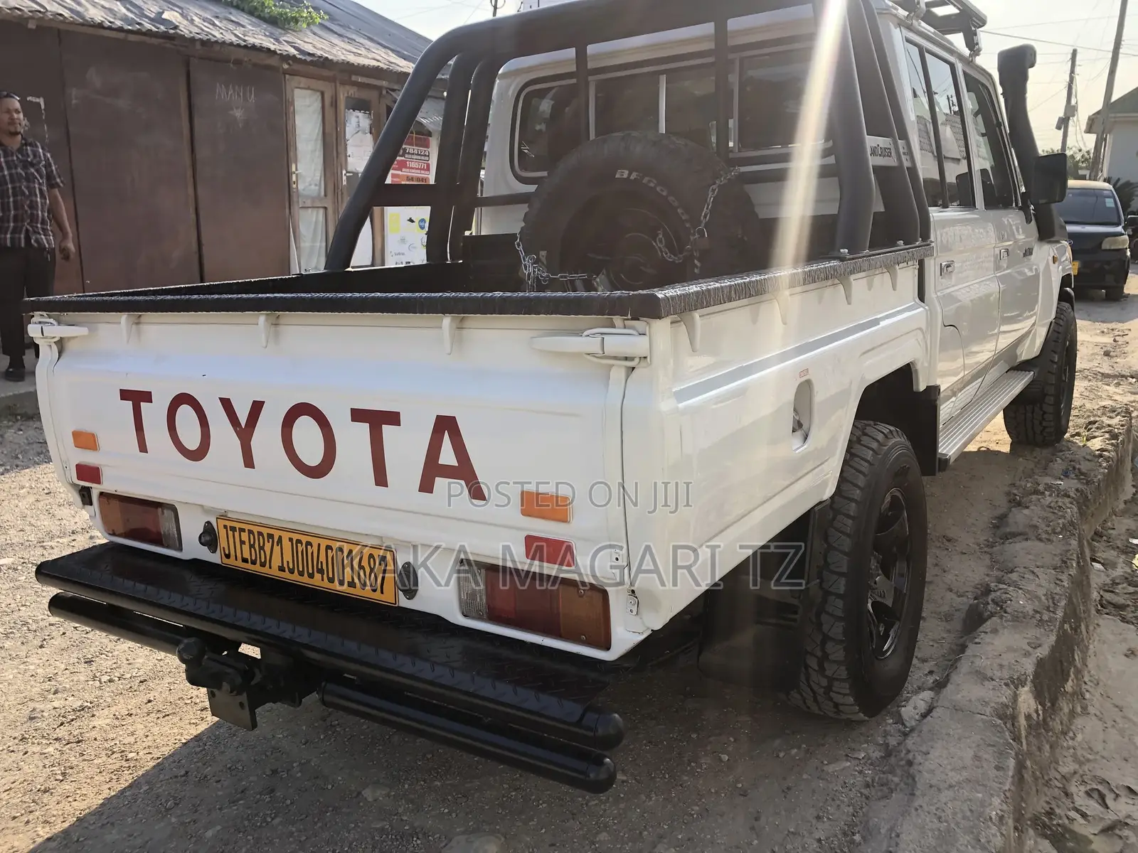 Toyota Land Cruiser 2014 White