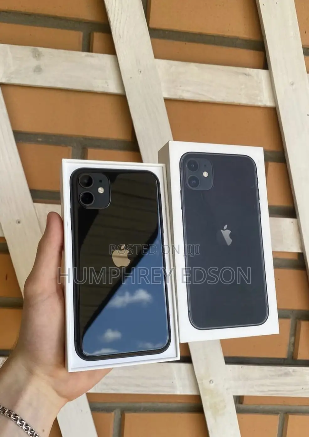 New Apple iPhone 11 128 GB Black