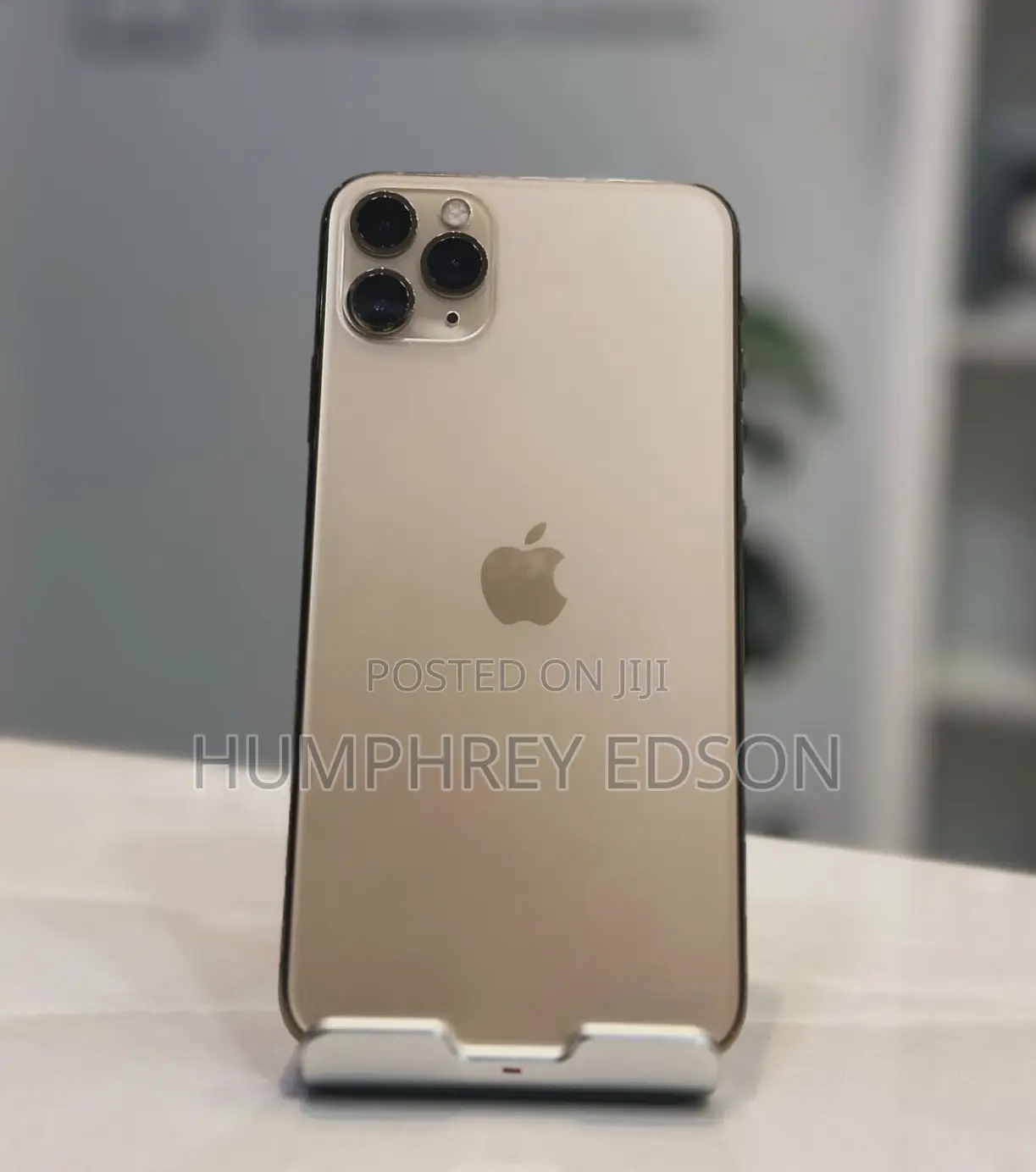 Apple iPhone 11 Pro Max 64 GB Gold