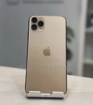 Apple iPhone 11 Pro Max 64 GB Gold
