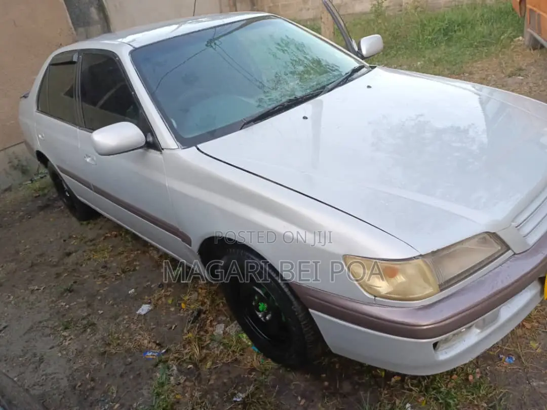 Toyota Premio 2001 Silver
