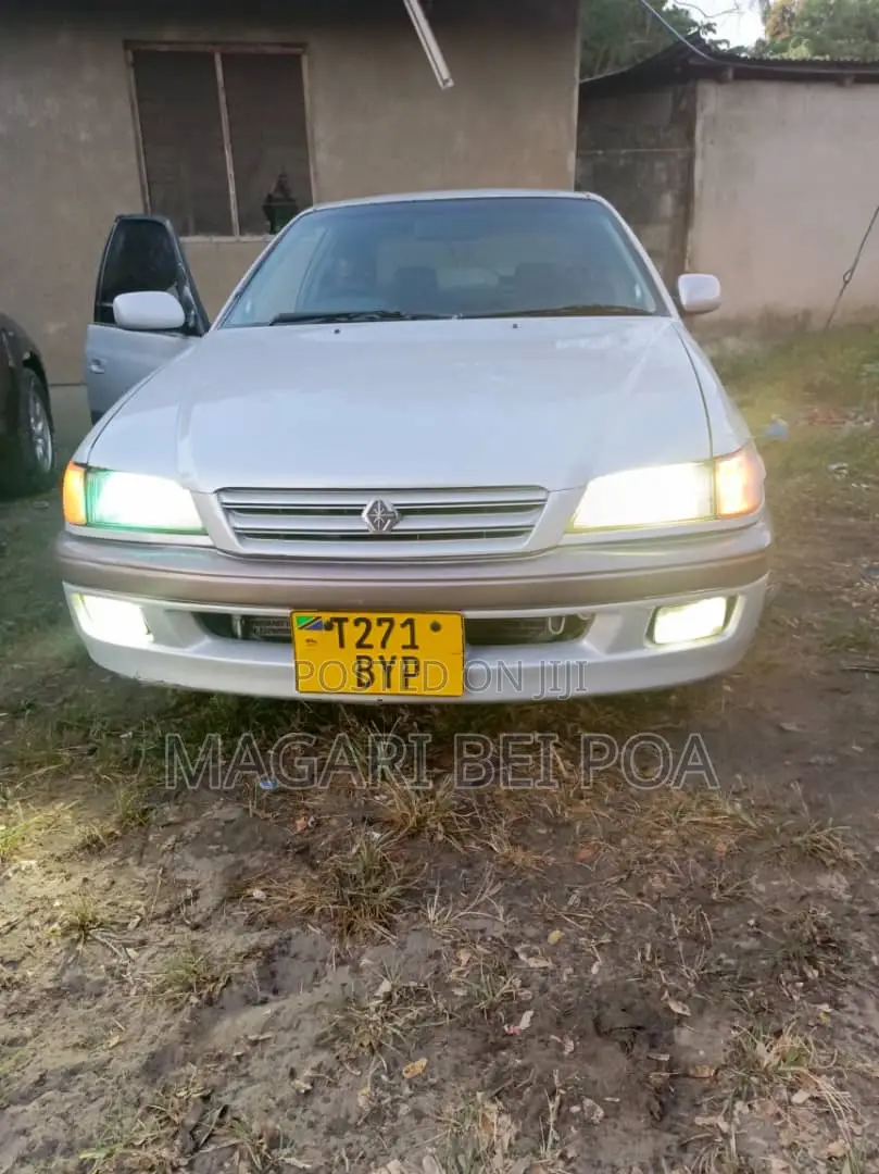 Toyota Premio 2001 Silver