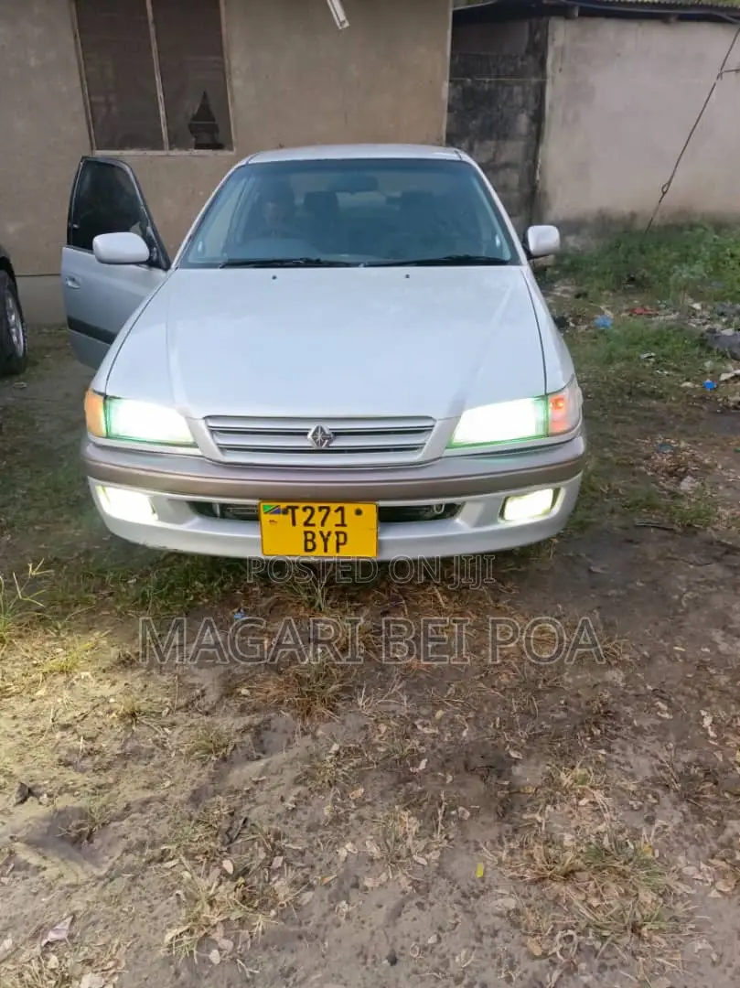 Toyota Premio 2001 Silver