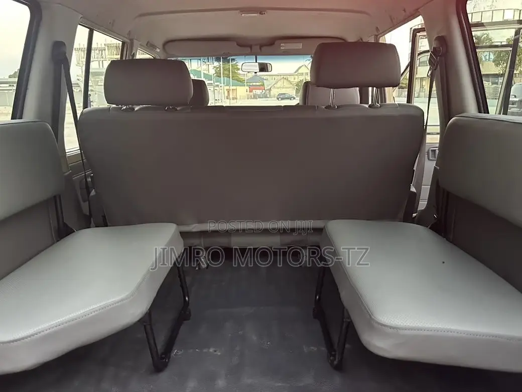Toyota Land Cruiser 2015 Beige