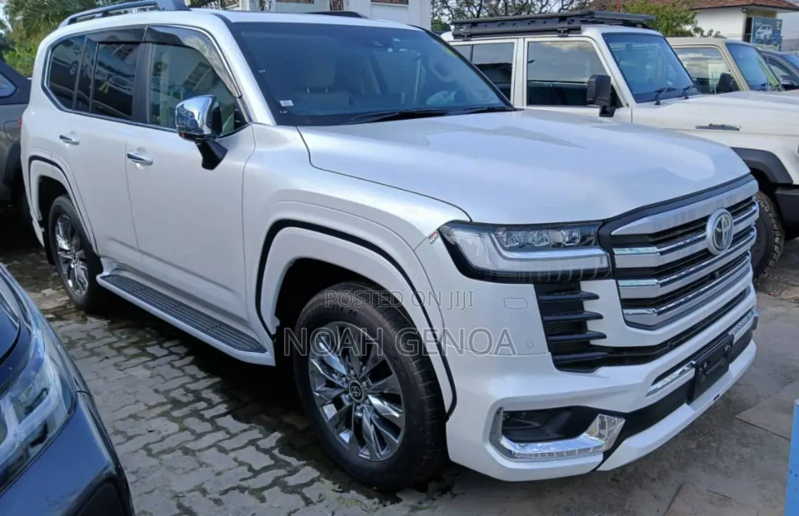 Toyota Land Cruiser 2024 White