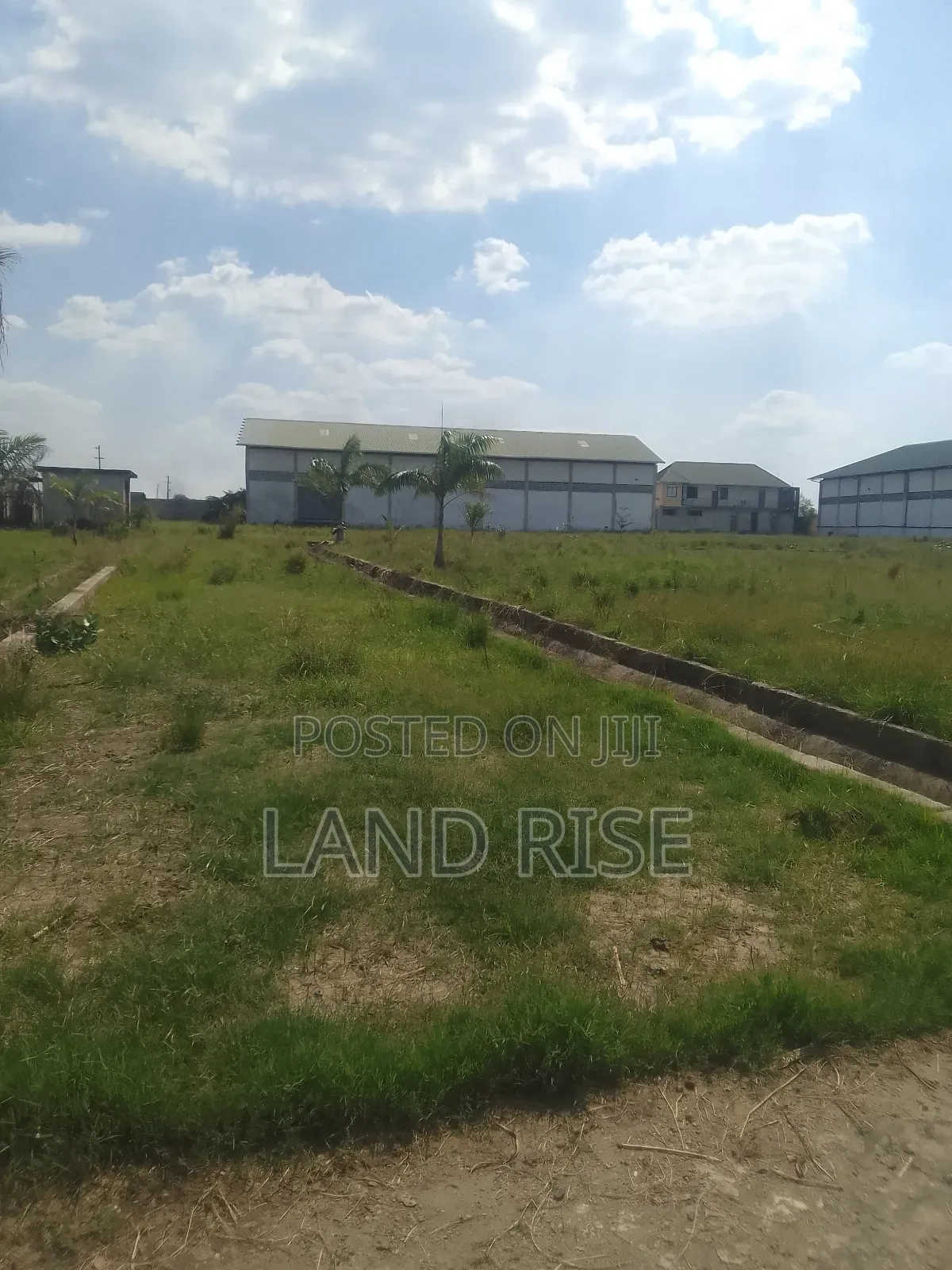 Warehouse and Yard for Sale in Bagamoyo