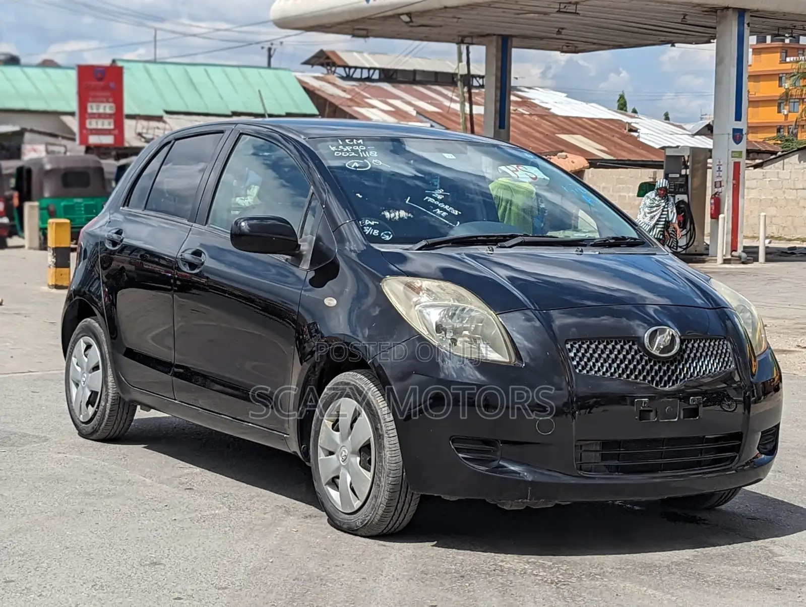 Toyota Vitz 2009 Black