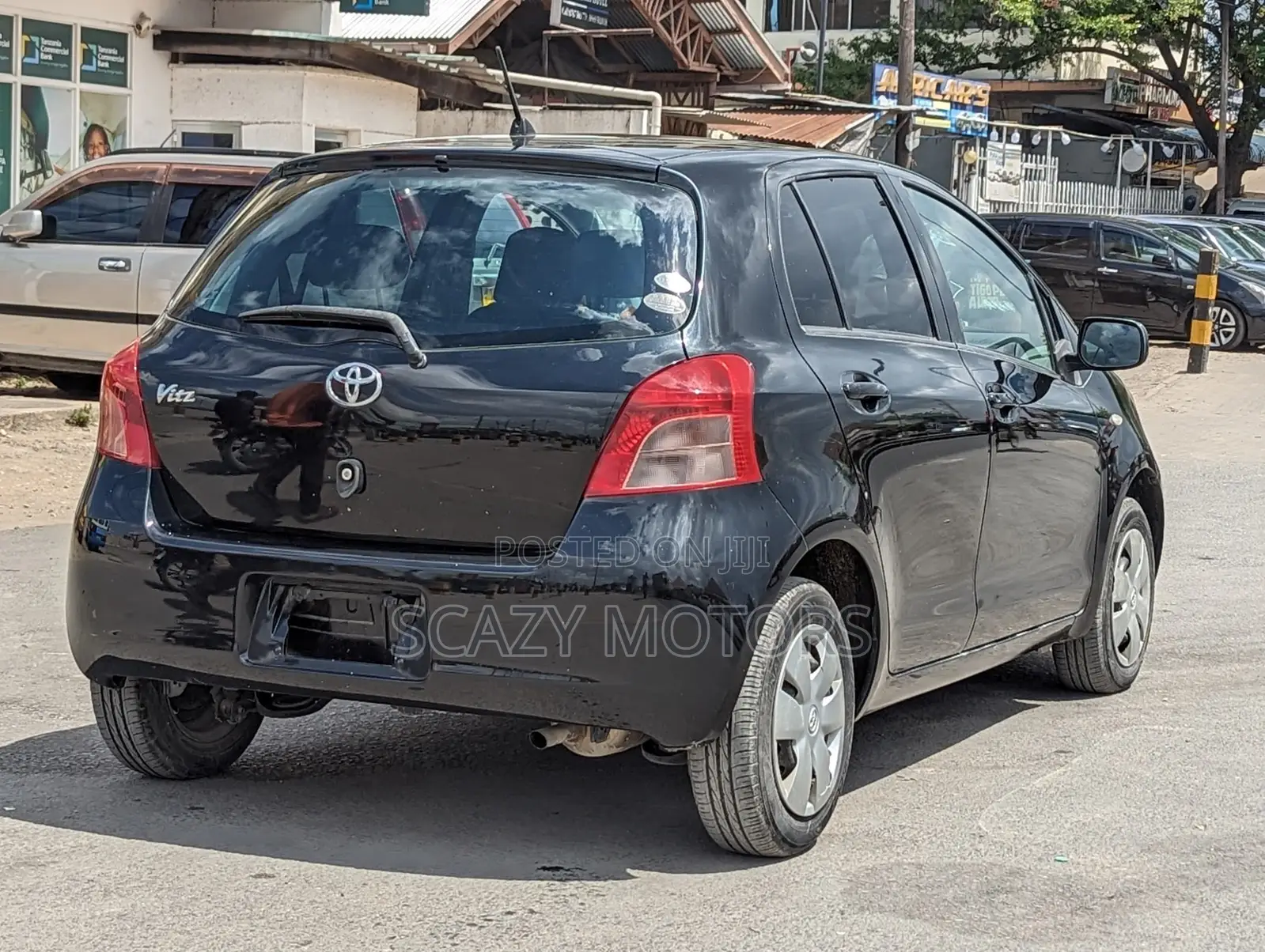 Toyota Vitz 2009 Black