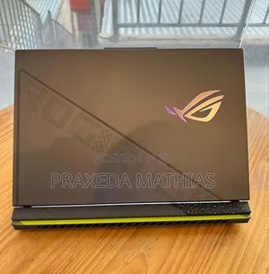 New Laptop Asus ROG Strix G17 16GB AMD Ryzen 9 SSD 1T