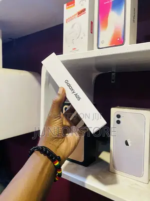 New Samsung Galaxy A05 64 GB Black