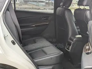 Toyota Harrier 2017 Off white