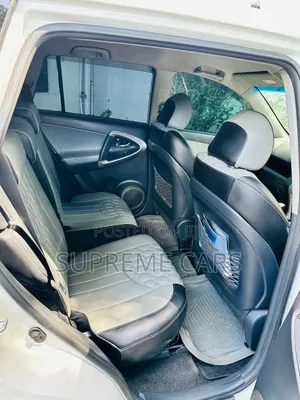 Toyota RAV4 2008 White