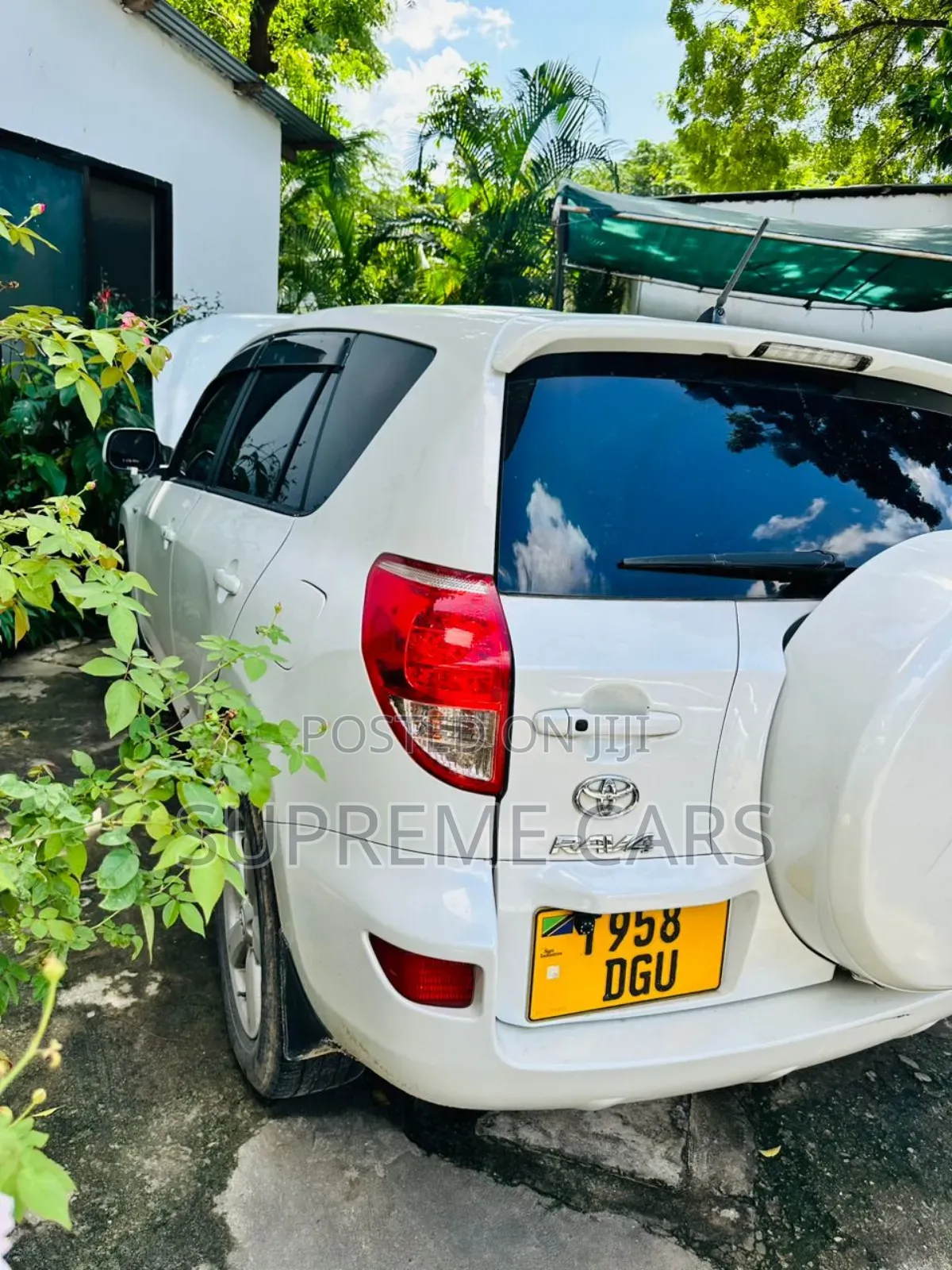 Toyota RAV4 2008 White