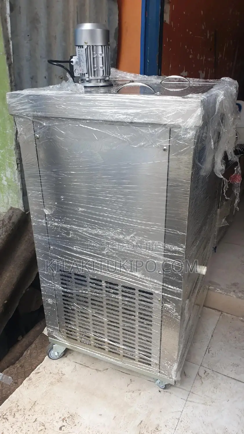 Hard Ice Cream Machine