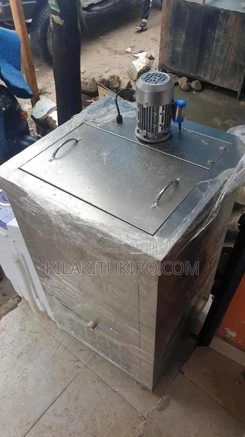 Hard Ice Cream Machine