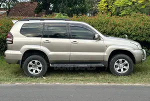 Toyota Land Cruiser Prado 2006 Beige