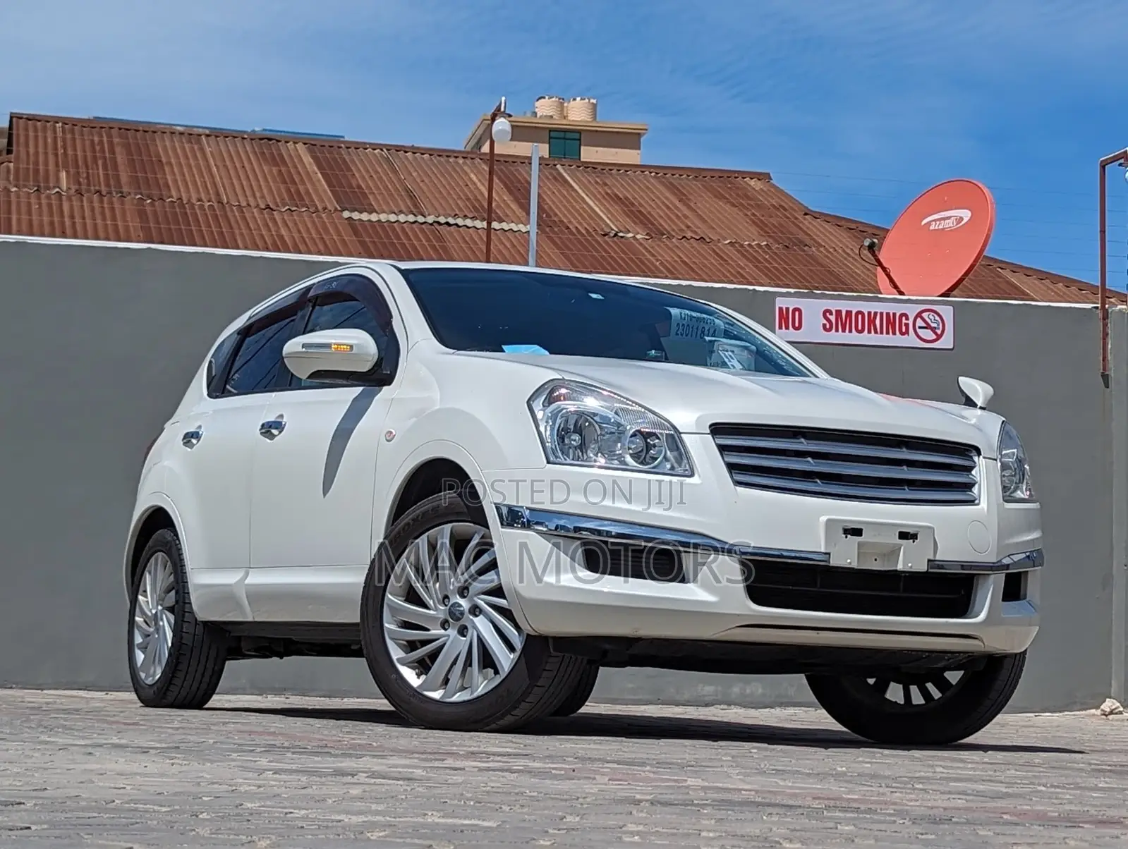 Nissan Dualis 2012 White