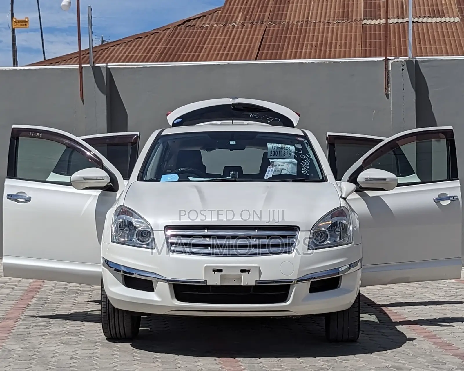 Nissan Dualis 2012 White