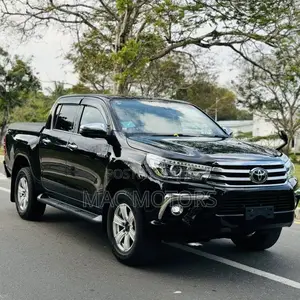 Toyota Hilux 2018 Black