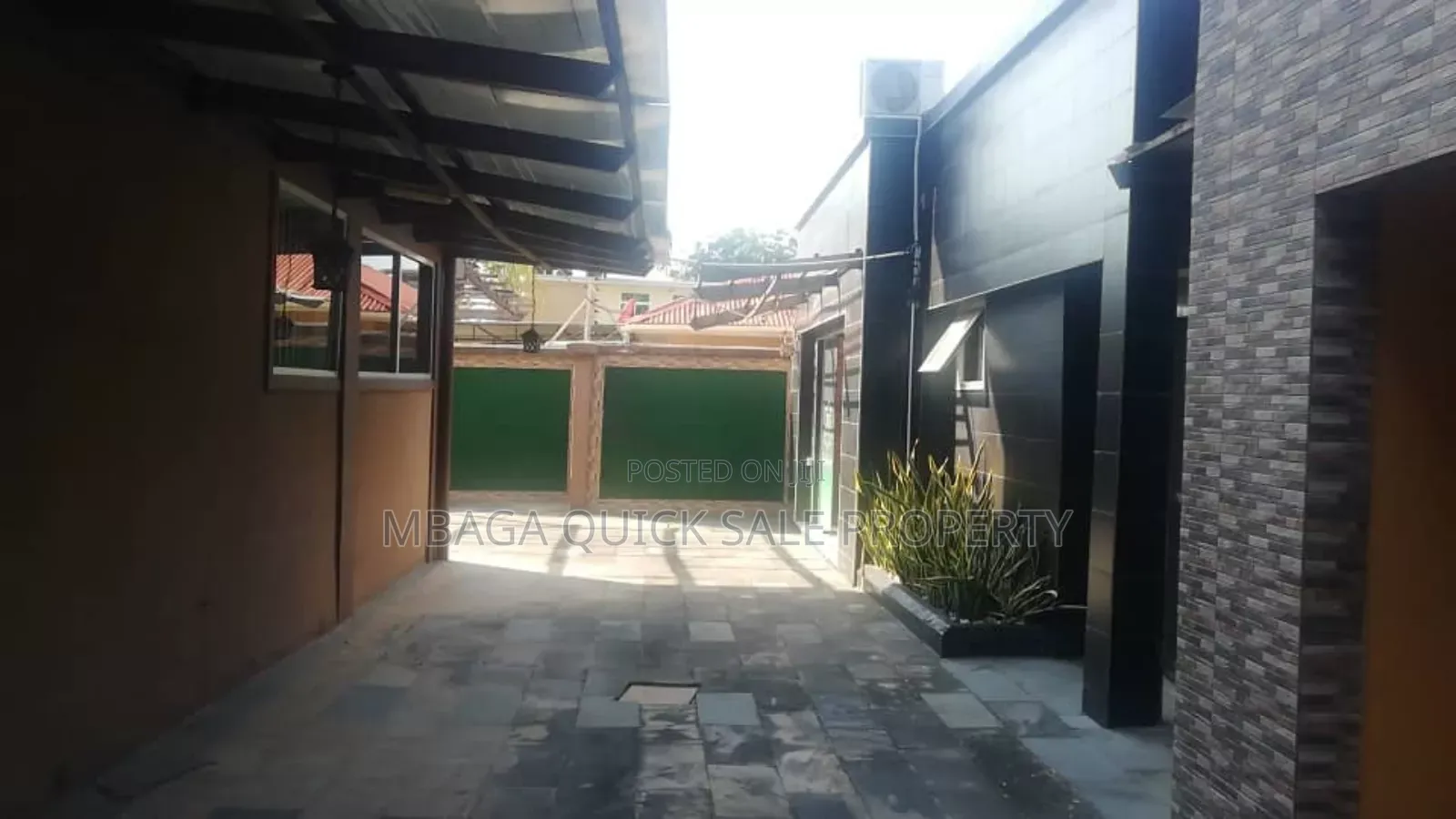 Reustaurent for Rent at Msasani USD 2500