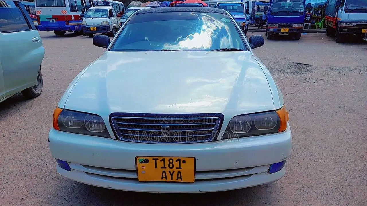 Toyota Chaser 1999 White