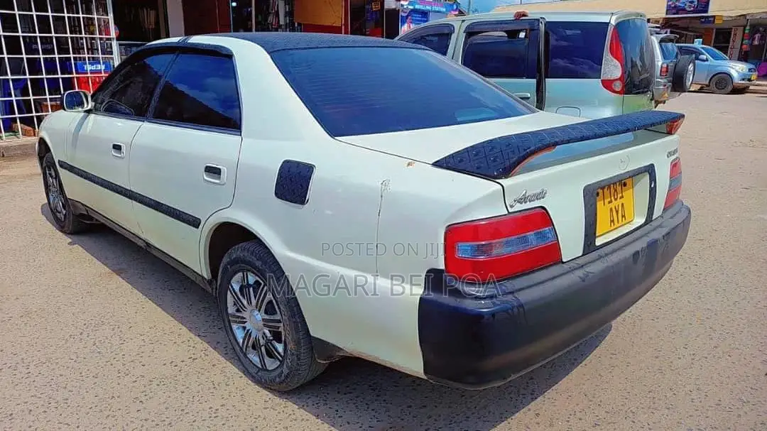 Toyota Chaser 1999 White