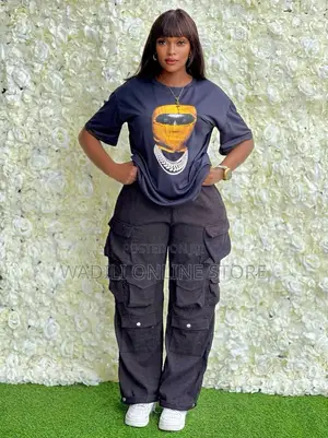 2 PCS Cargos Available