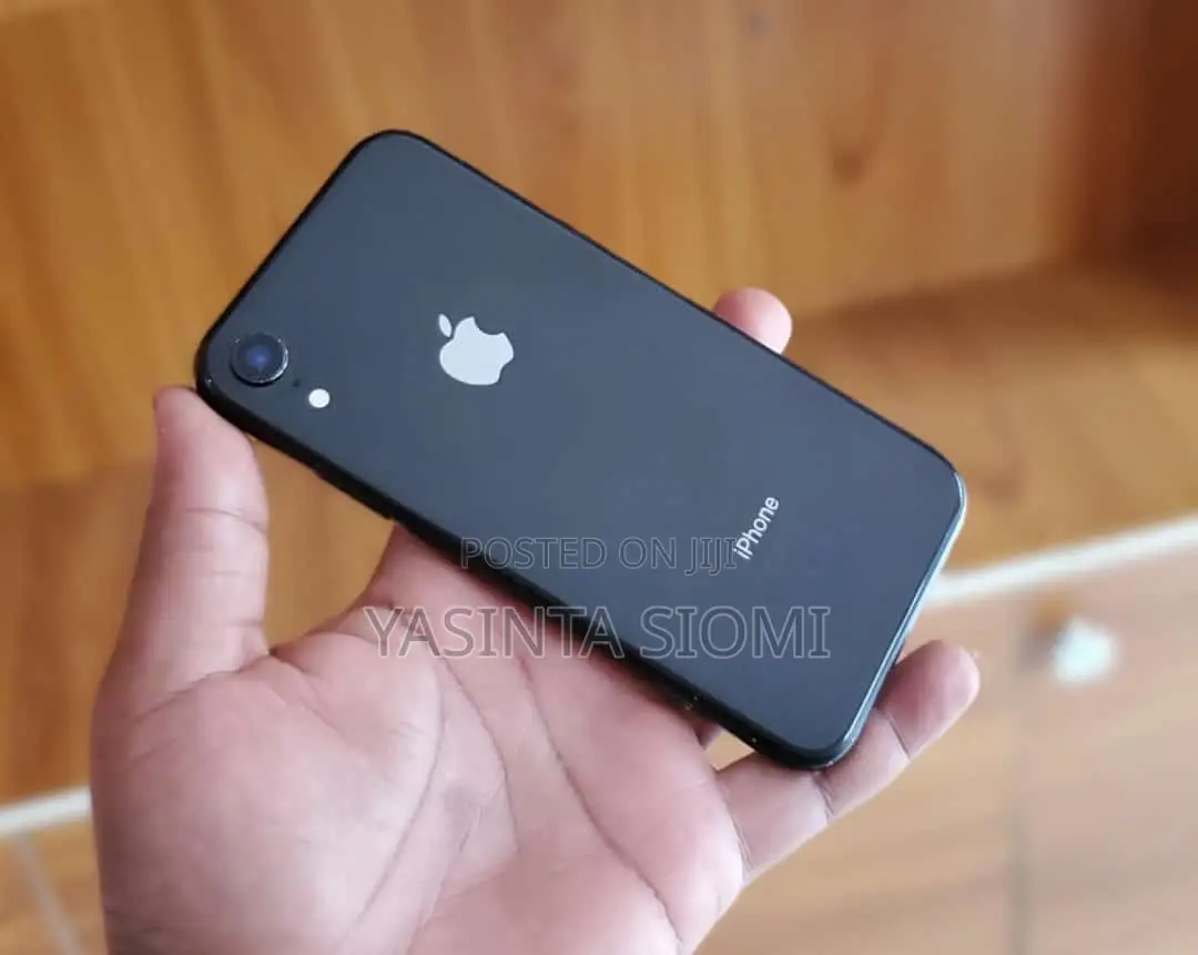Apple iPhone XR 64 GB Black