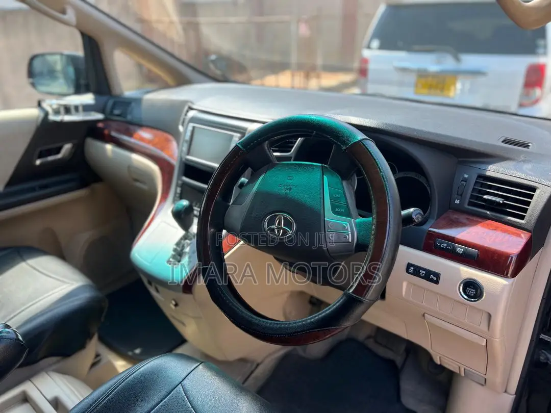 Toyota Vellfire 2009 Black