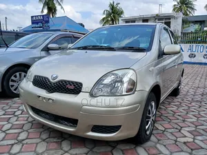 Toyota Vitz 2002 Gold