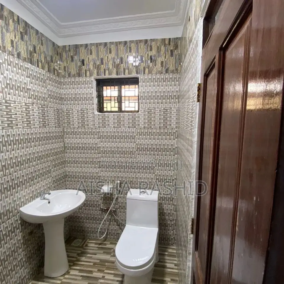 4bdrm House in Sinza for rent