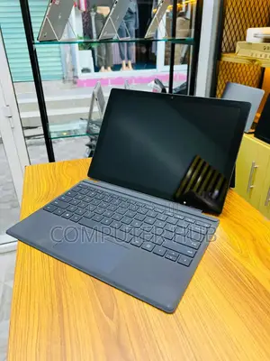 Laptop Microsoft Surface Pro 6 16GB Intel Core I7 SSD 512GB