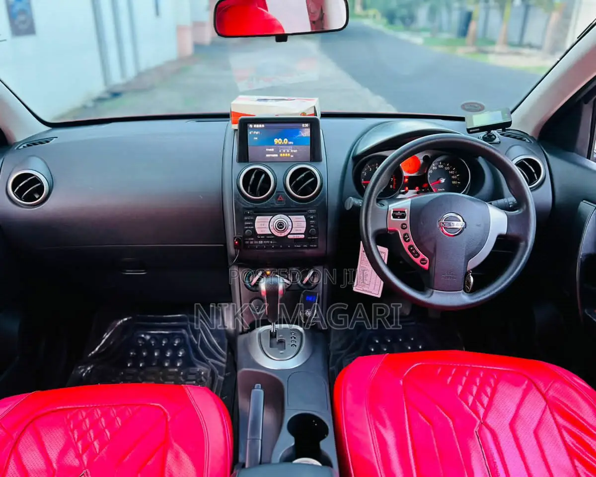 Nissan Dualis 2008 Red
