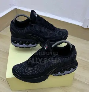 Mens Sneakers NIKE Air Max Original